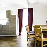Apartment Cityhouse *