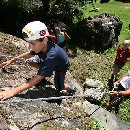 斯拉德明城市之屋公寓 * 斯拉德明
